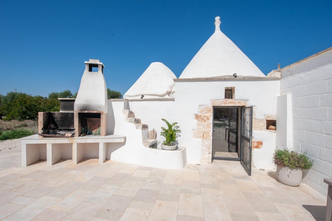 Вилла Trullo Amelie Остуни Экстерьер фото