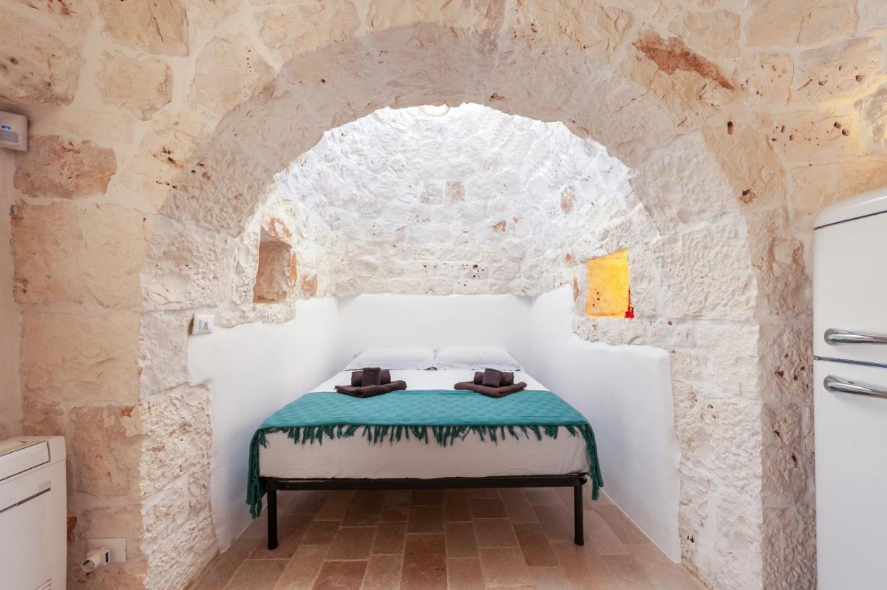 Вилла Trullo Amelie Остуни Экстерьер фото