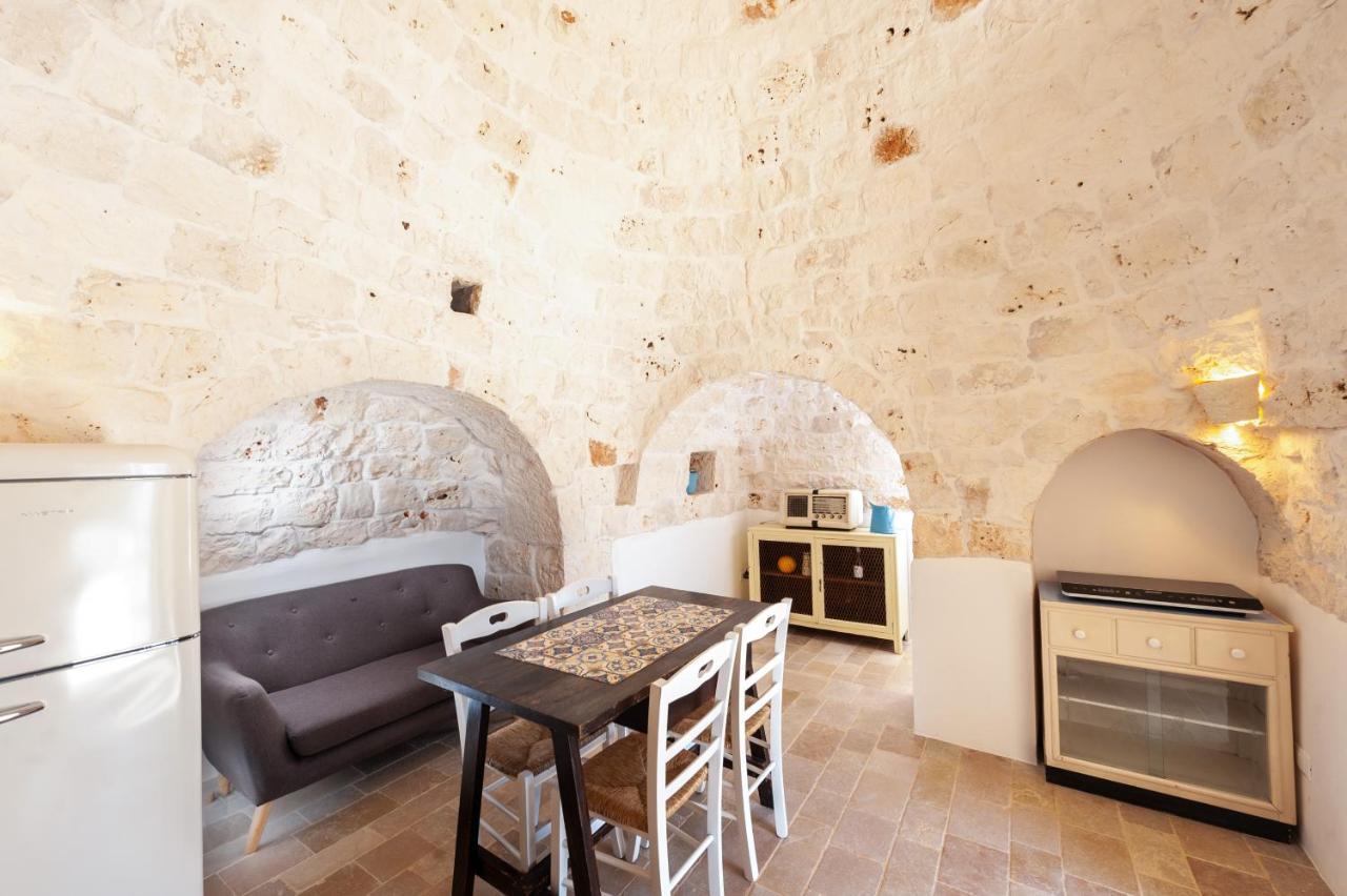 Вилла Trullo Amelie Остуни Экстерьер фото